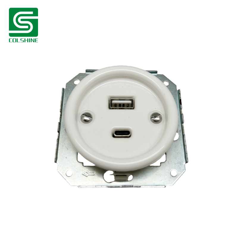 Wall mounted USB outlet 3.jpg